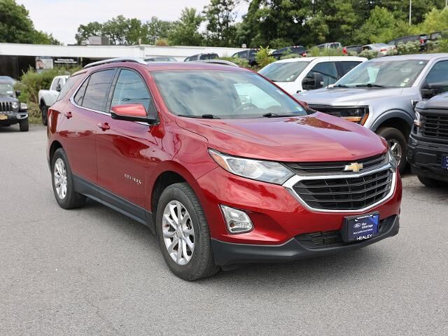 2018 Chevrolet Equinox LT — photo 1 of 26