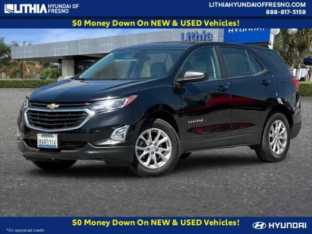 2020 Chevrolet Equinox LS — photo 1 of 13