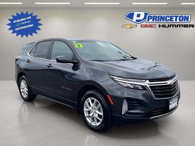 2022 Chevrolet Equinox LT — photo 1 of 51