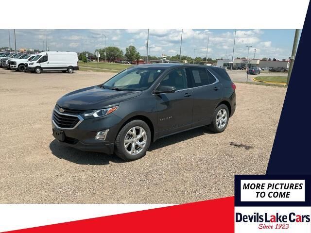 2018 Chevrolet Equinox LT — photo 1 of 3