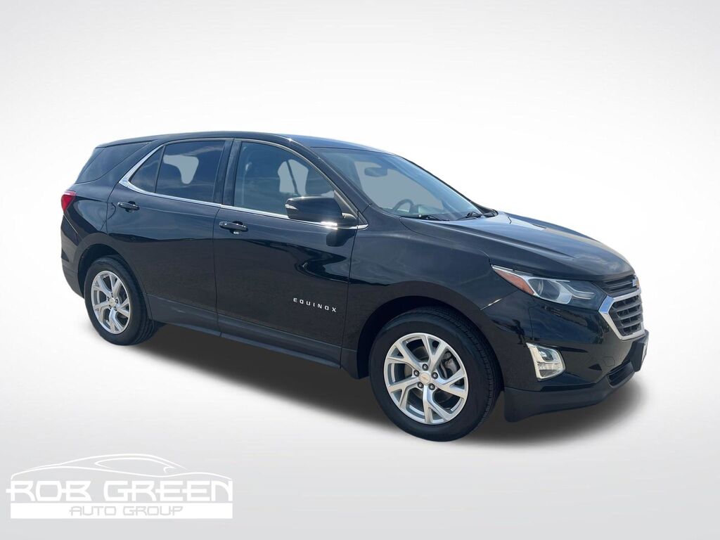 2018 Chevrolet Equinox LT — photo 1 of 13