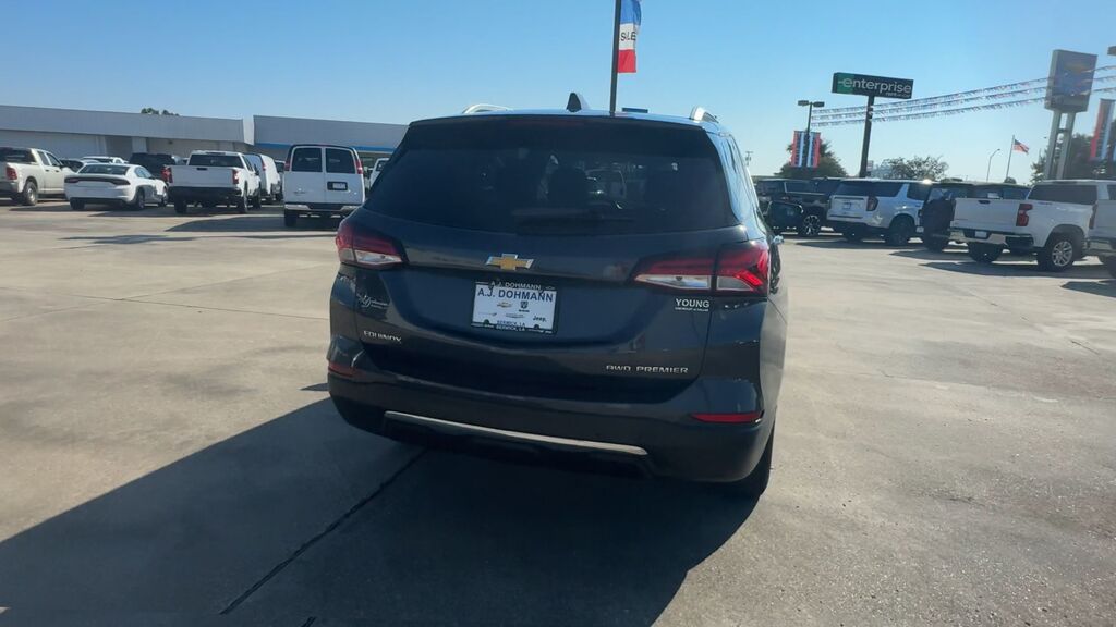 2022 Chevrolet Equinox Premier — photo 1 of 7