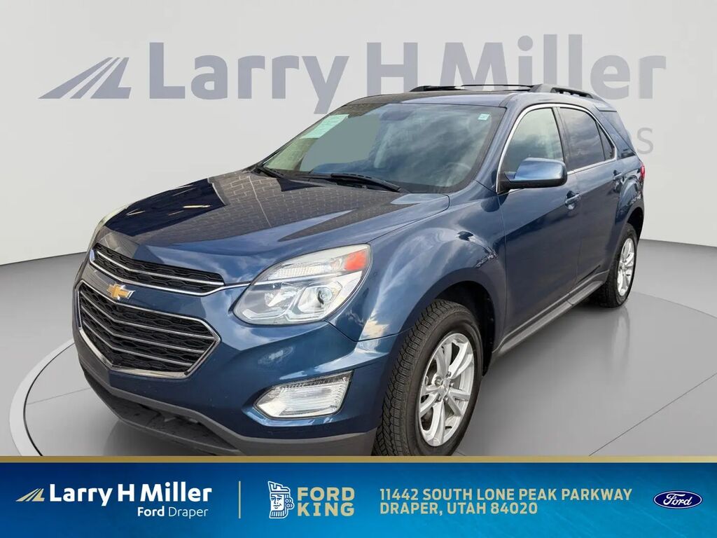2017 Chevrolet Equinox LT — photo 1 of 39