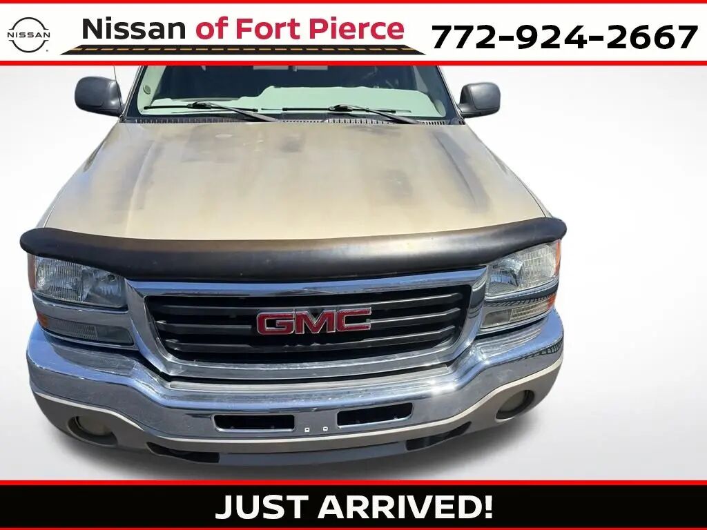 2004 GMC Sierra 1500 SLT — photo 1 of 13