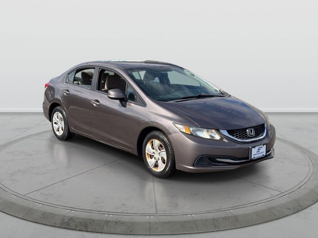 2013 Honda Civic Sdn LX — photo 1 of 13