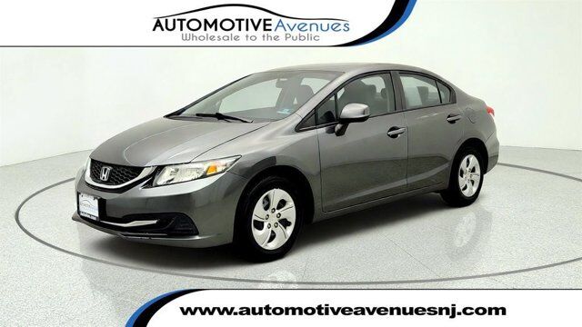 2013 Honda Civic Sdn LX — photo 1 of 2