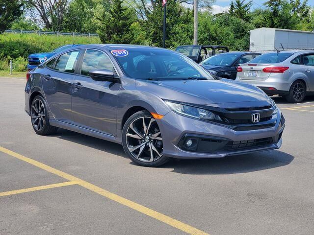 2019 Honda Civic Sport — photo 1 of 2