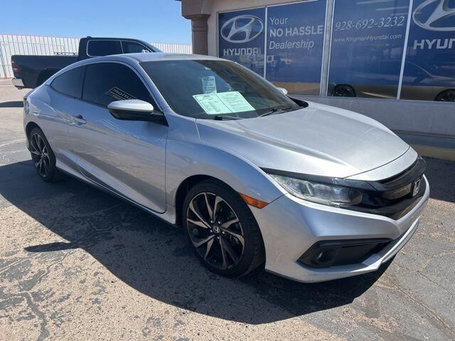 2019 Honda Civic Sport — photo 1 of 13