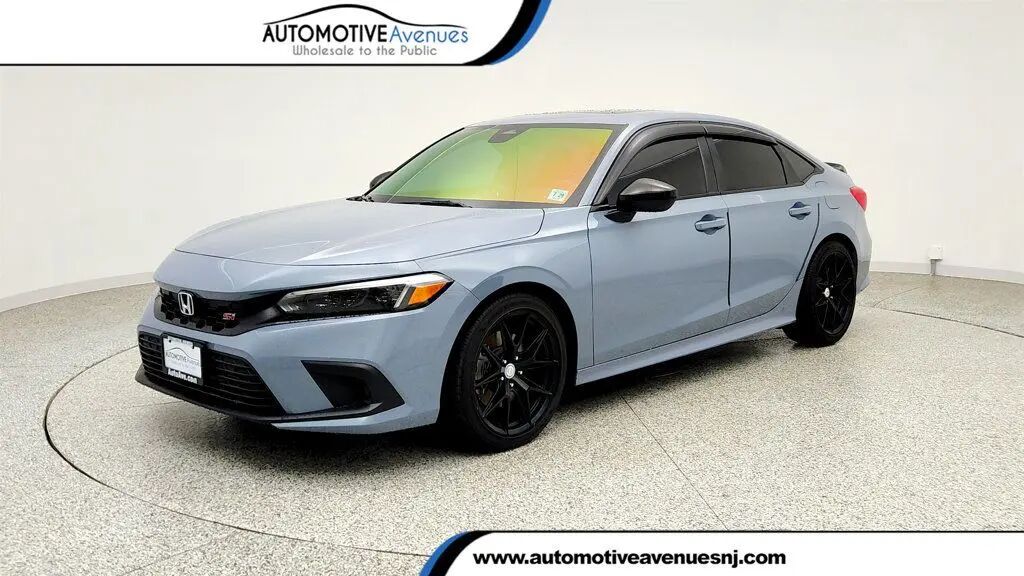 2024 Honda Civic Si — photo 1 of 13