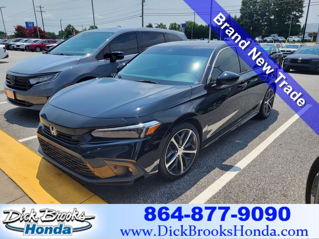 2024 Honda Civic Touring — photo 1 of 23