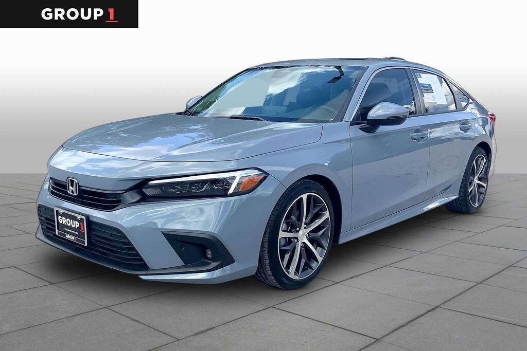 2024 Honda Civic Touring — photo 1 of 7