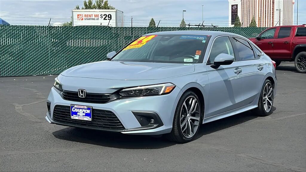 2024 Honda Civic Touring — photo 1 of 13