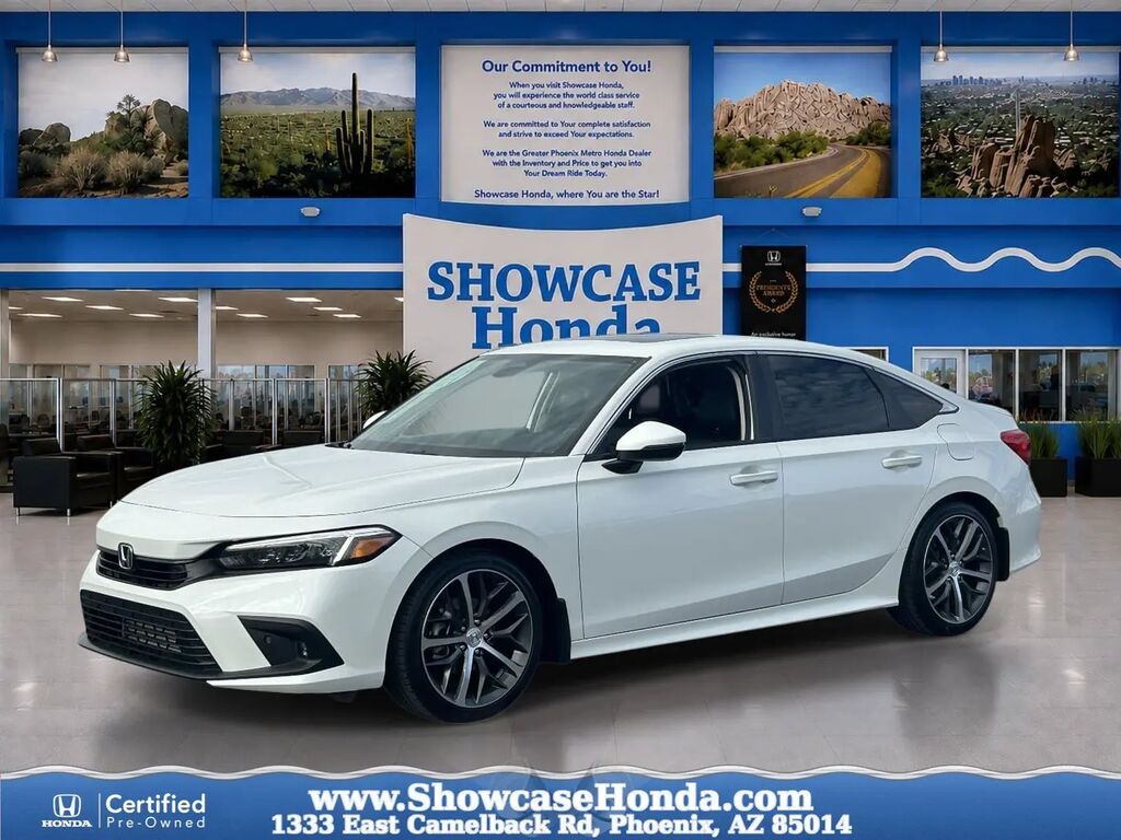 2024 Honda Civic Touring — photo 1 of 1