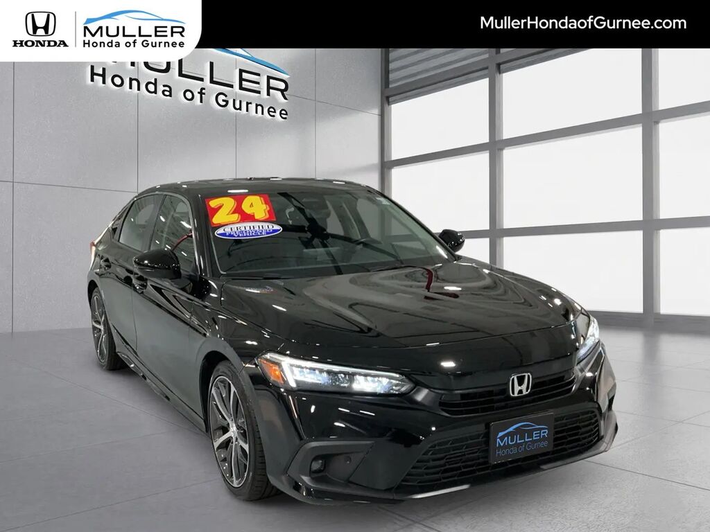 2024 Honda Civic Touring — photo 1 of 13