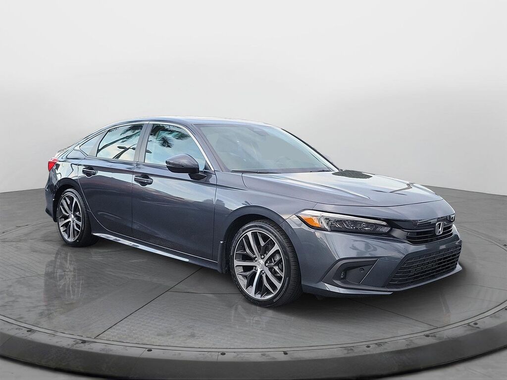 2024 Honda Civic Touring — photo 1 of 1