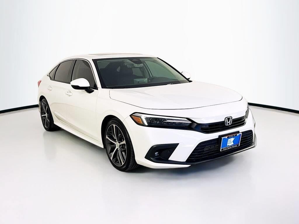 2024 Honda Civic Touring — photo 1 of 7