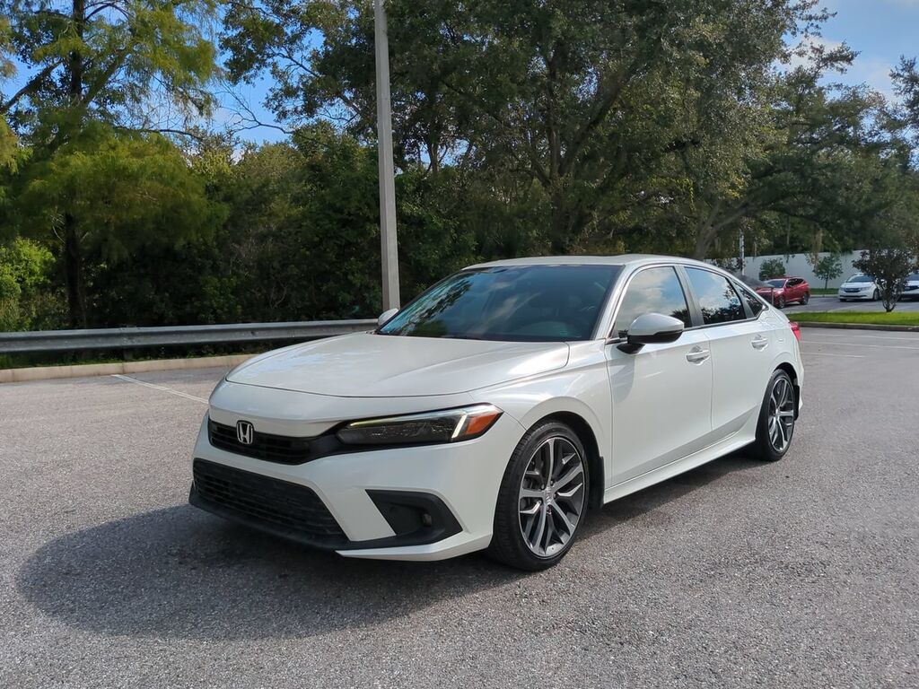 2022 Honda Civic Sedan TOURING — photo 1 of 7