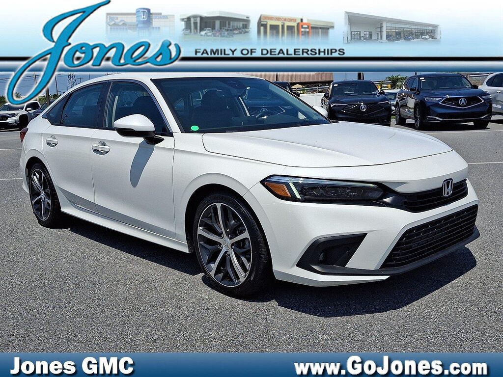 2024 Honda Civic Touring — photo 1 of 1