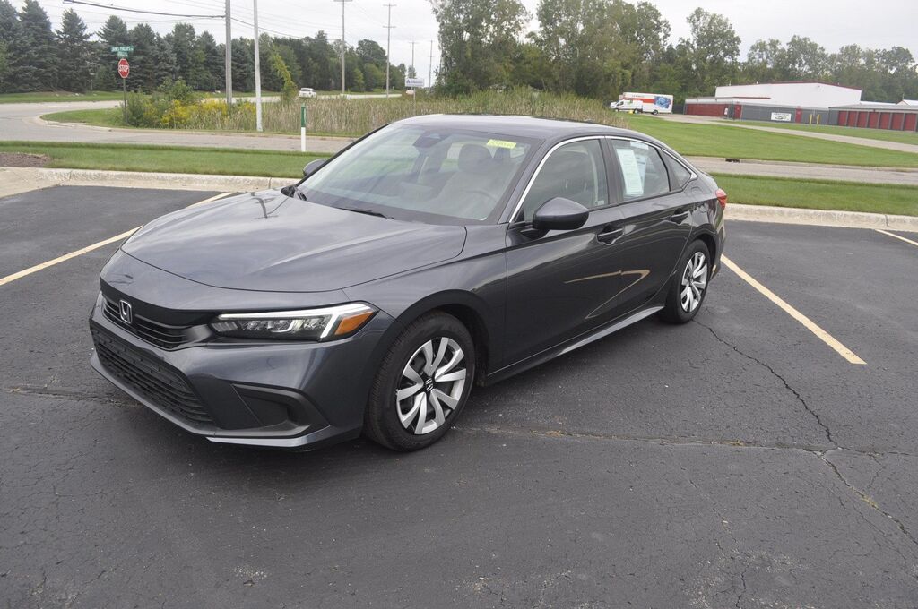 2024 Honda Civic LX — photo 1 of 13
