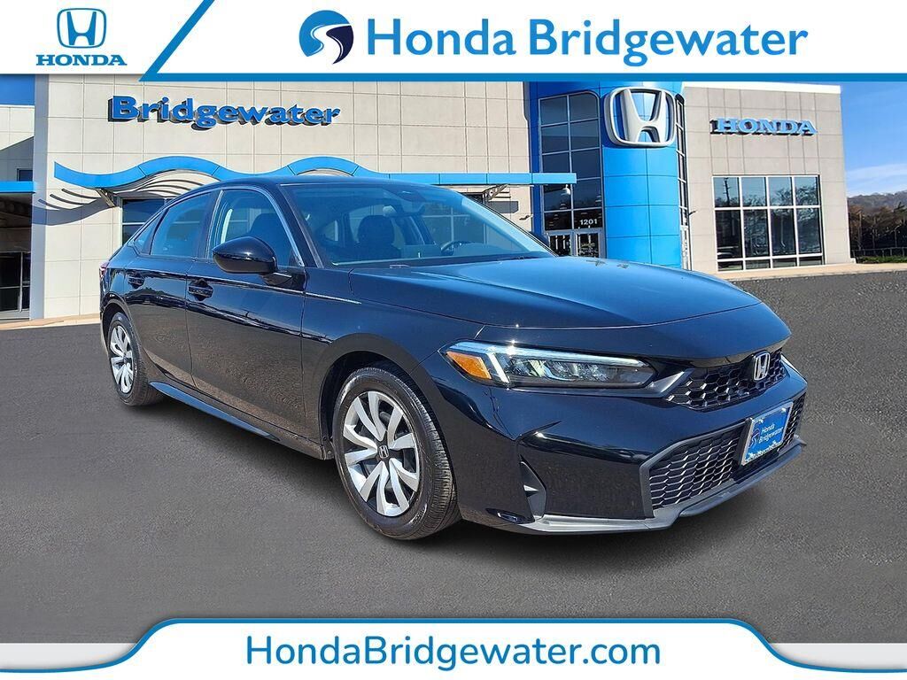 2025 Honda Civic LX — photo 1 of 13