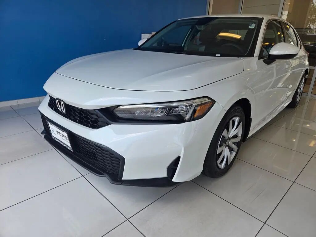 2025 Honda Civic LX — photo 1 of 13