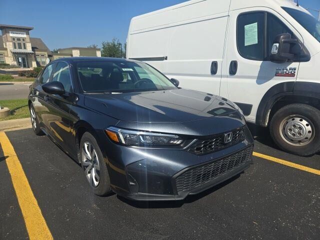 2025 Honda Civic LX — photo 1 of 3