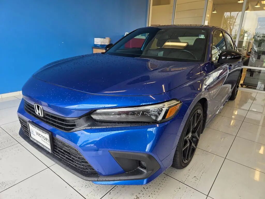 2022 Honda Civic Sport — photo 1 of 13