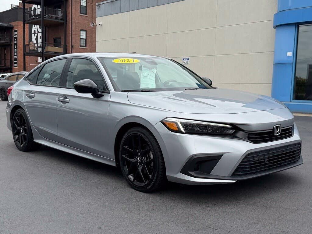 2024 Honda Civic Sport — photo 1 of 1