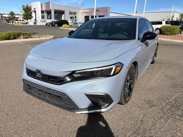 2023 Honda Civic Sport — photo 1 of 13
