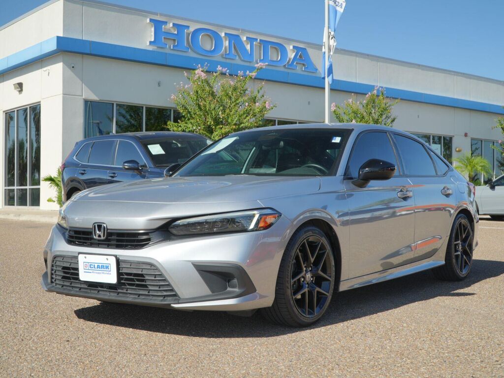 2023 Honda Civic Sport — photo 1 of 4