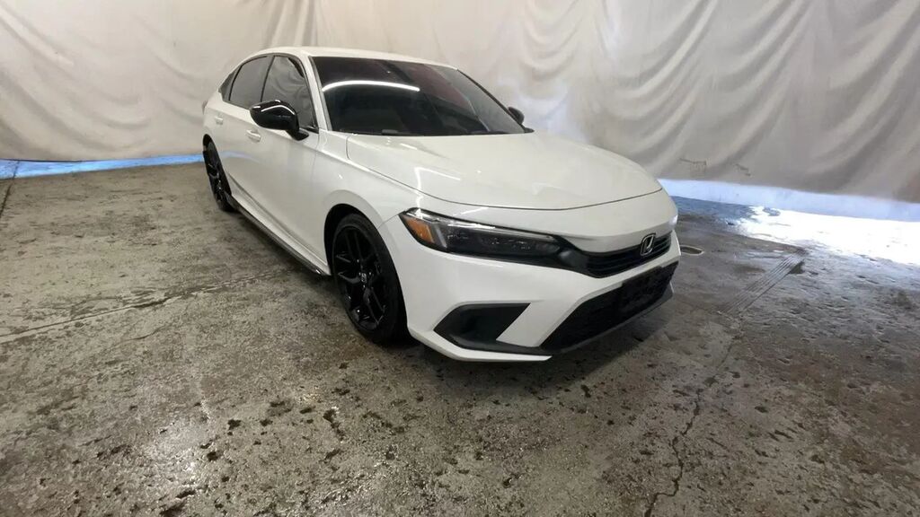 2024 Honda Civic Sport — photo 1 of 13