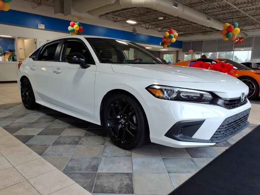 2024 Honda Civic Sport — photo 1 of 13