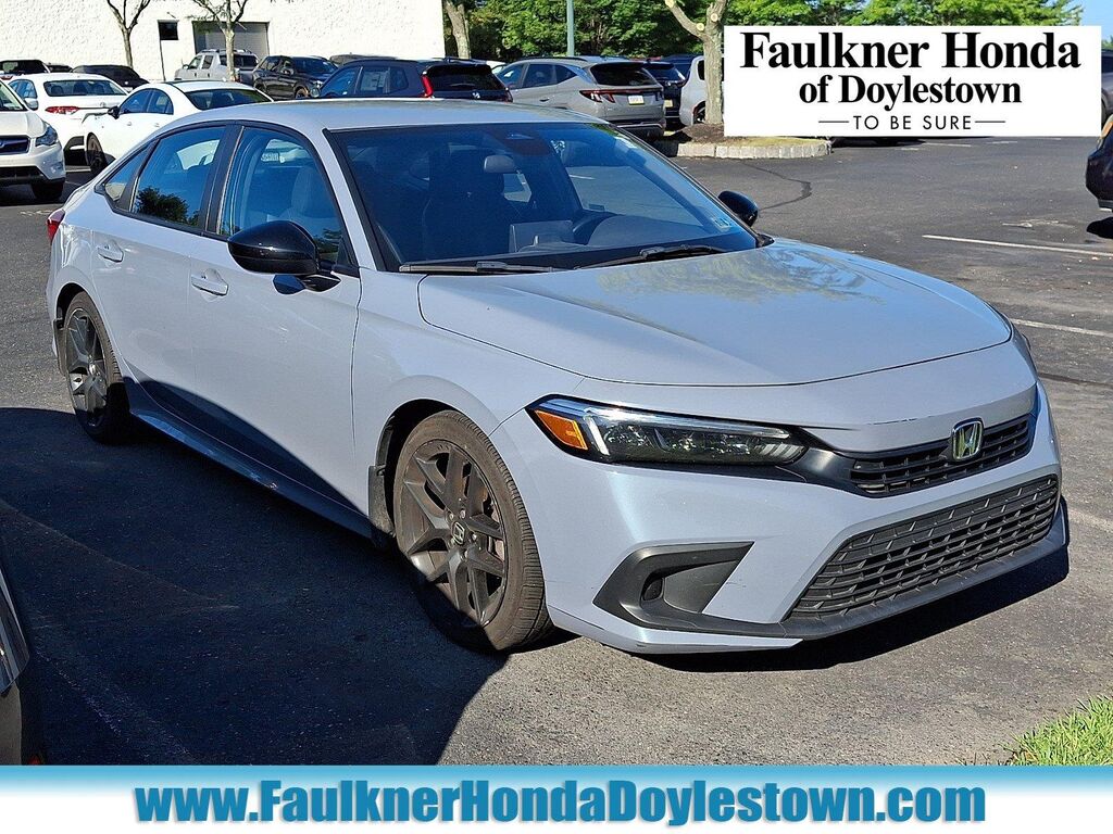 2022 Honda Civic Sport — photo 1 of 11