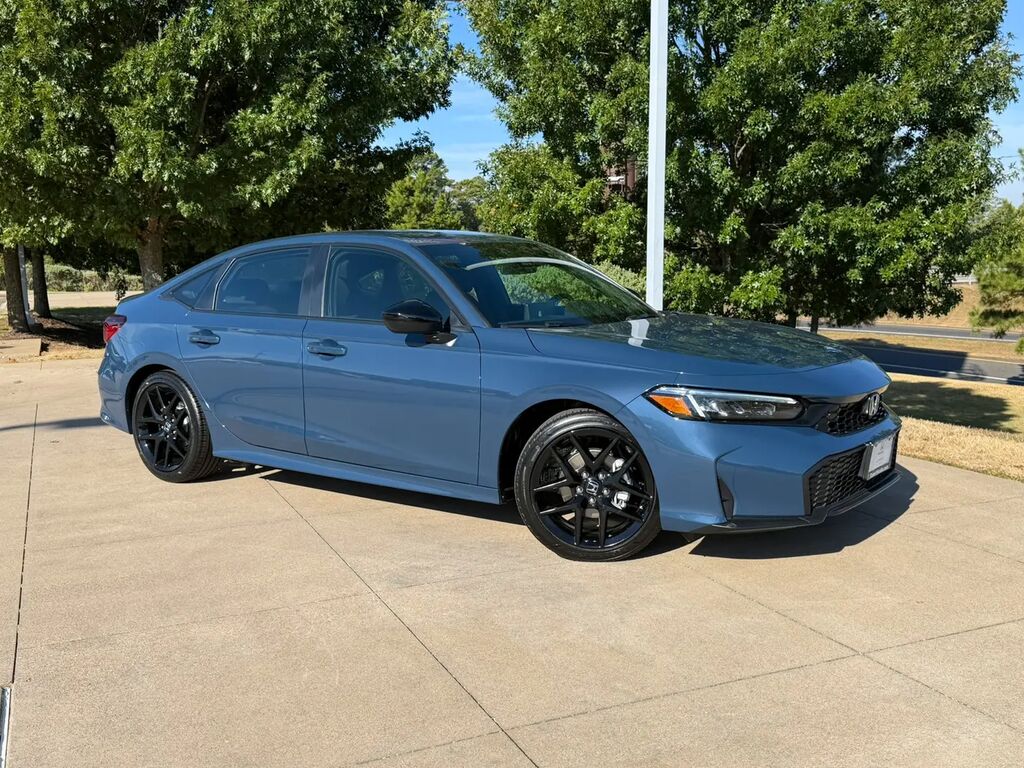 2026 Honda Civic Sport — photo 1 of 13