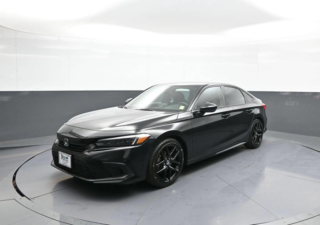 2022 Honda Civic Sport — photo 1 of 13