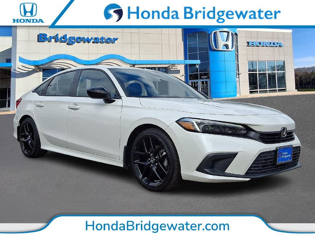 2024 Honda Civic Sport — photo 1 of 13