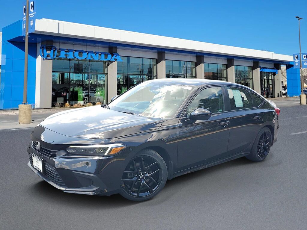2023 Honda Civic Sport — photo 1 of 13