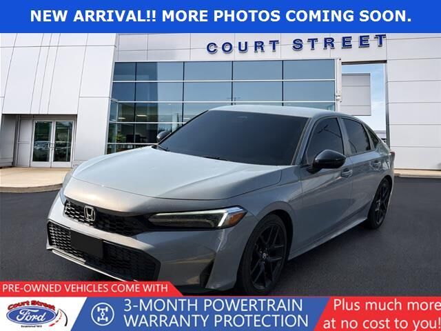 2025 Honda Civic Sport — photo 1 of 4
