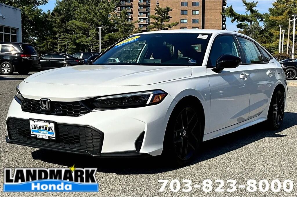 2026 Honda Civic Sport — photo 1 of 13