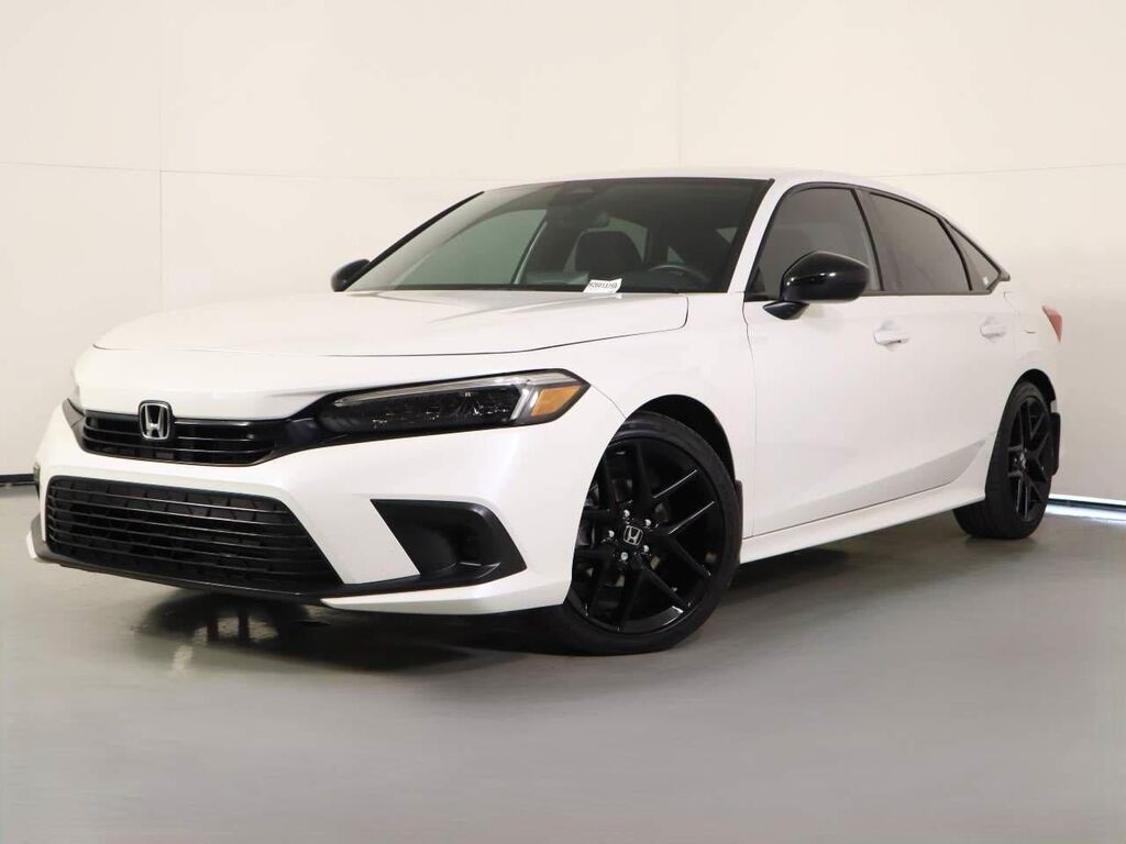 2024 Honda Civic Sport — photo 1 of 13