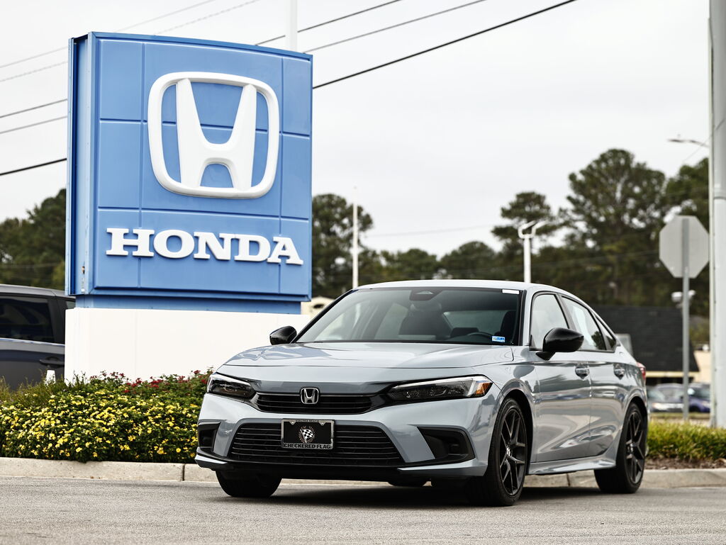 2024 Honda Civic Sedan 2.0L 4D SPORT — photo 1 of 7