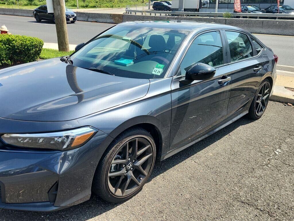 2025 Honda Civic Hybrid Sport Touring — photo 1 of 5
