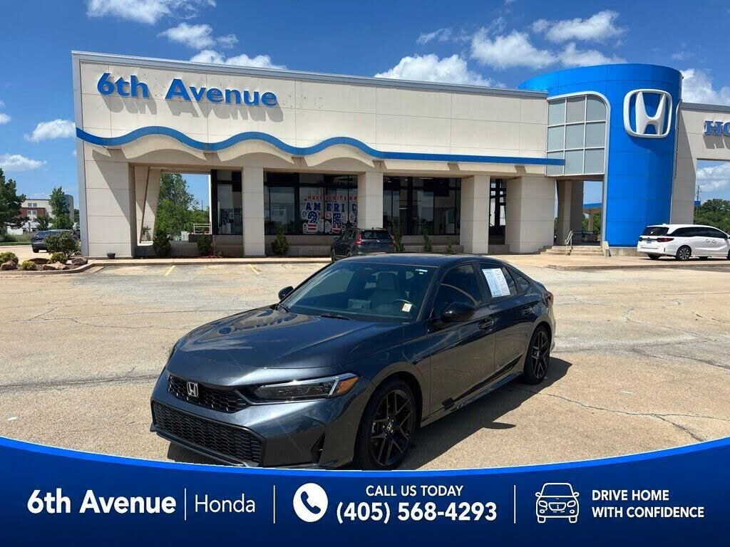 2025 Honda Civic Hybrid Sport Touring — photo 1 of 1