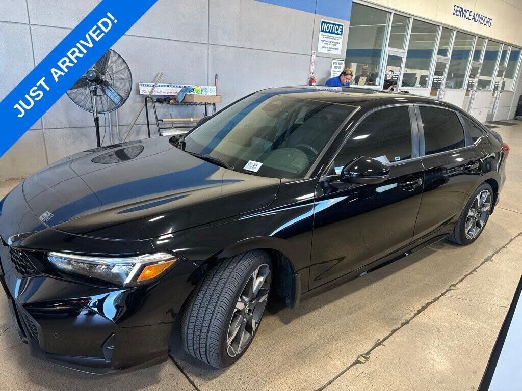 2026 Honda Civic Hybrid Sport Touring — photo 1 of 1