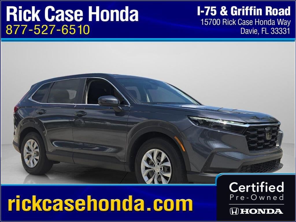 2025 Honda CR-V LX — photo 1 of 13