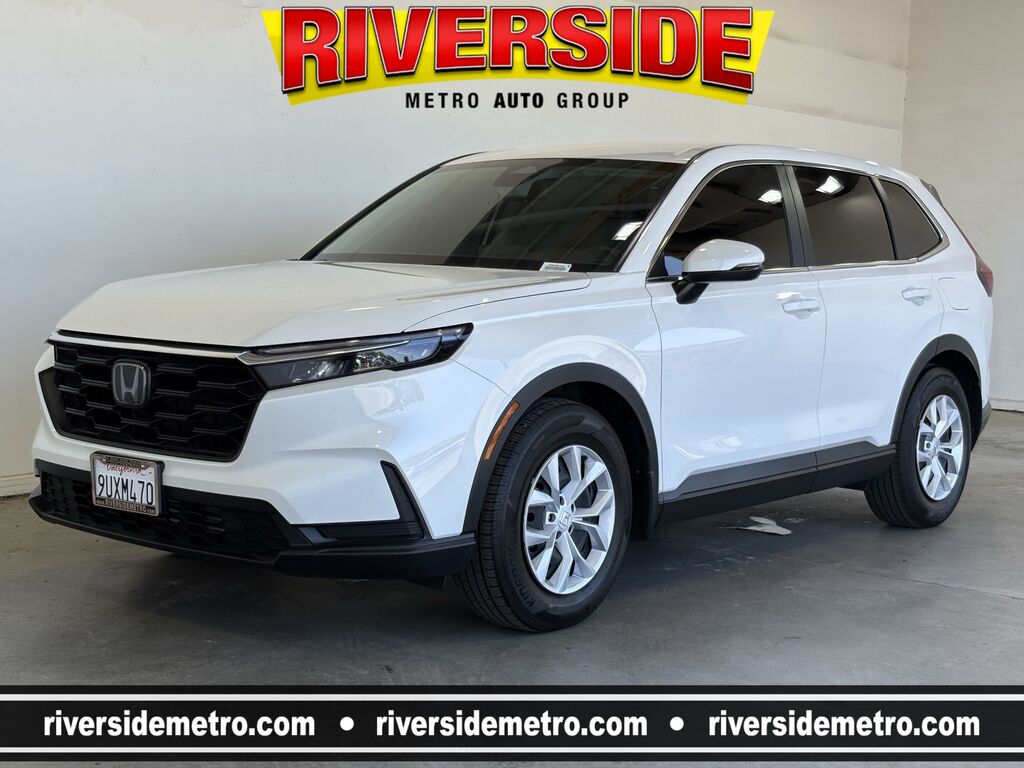 2025 Honda CR-V 1.5T 2WD LX — photo 1 of 7