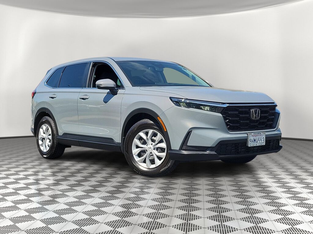 2023 Honda CR-V LX — photo 1 of 13