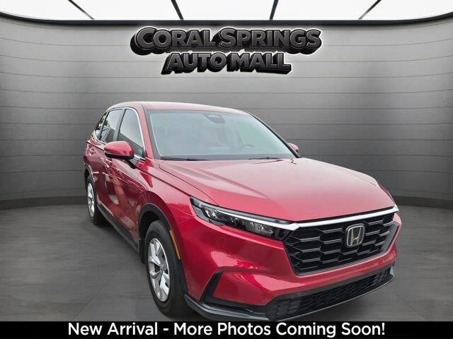 2025 Honda CR-V LX — photo 1 of 4