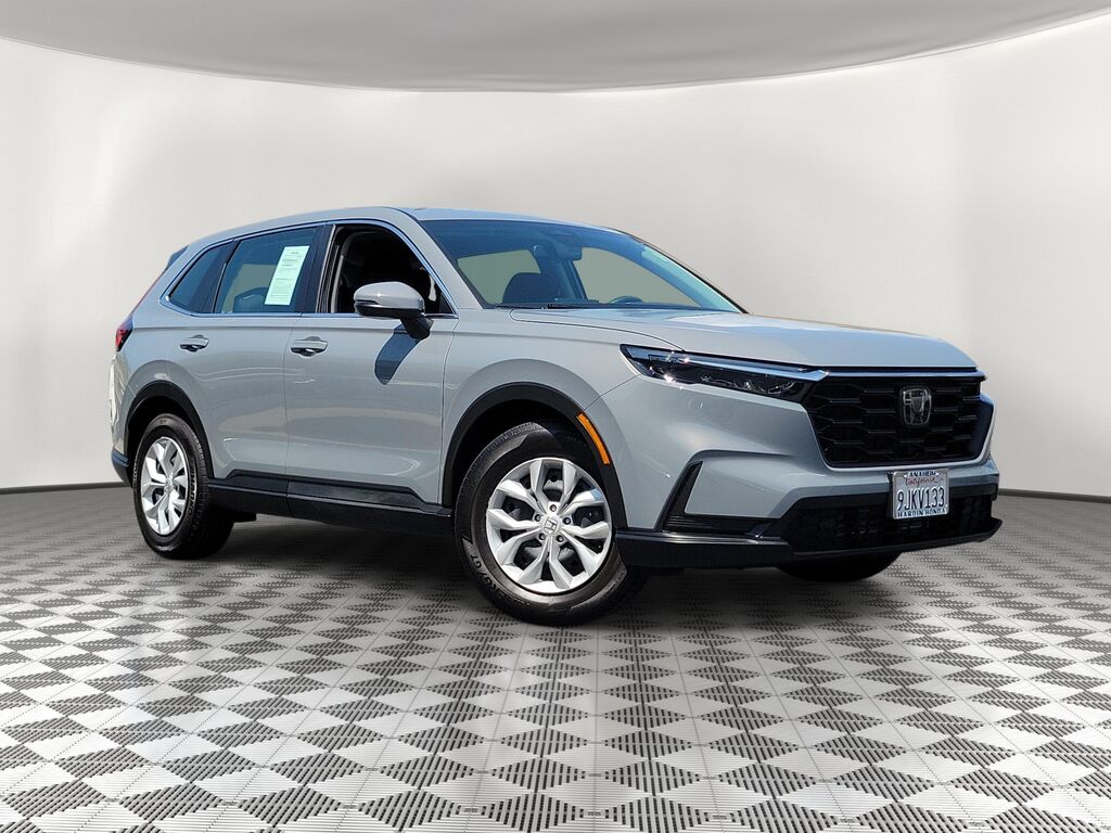2024 Honda CR-V LX — photo 1 of 13
