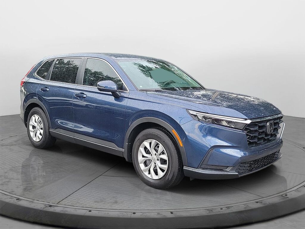 2025 Honda CR-V LX — photo 1 of 13